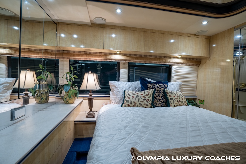 1997 Prevost Country Coach XL For Sale