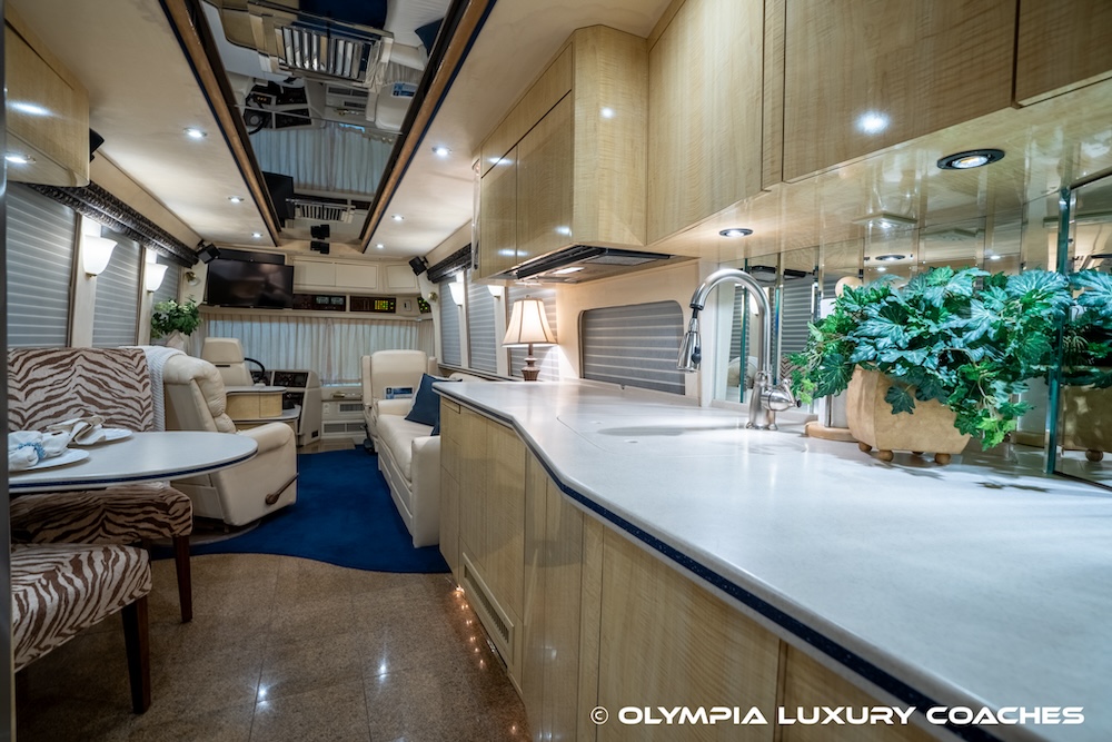 1997 Prevost Country Coach XL For Sale