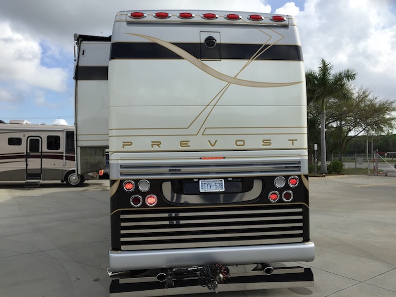 1997 Prevost Featherlite H3-45 For Sale