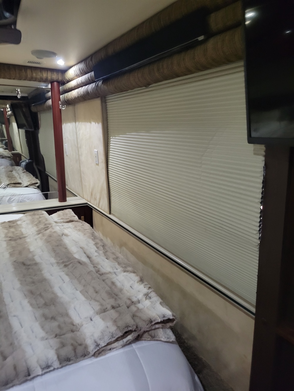 1997 Prevost Featherlite H3-45 For Sale