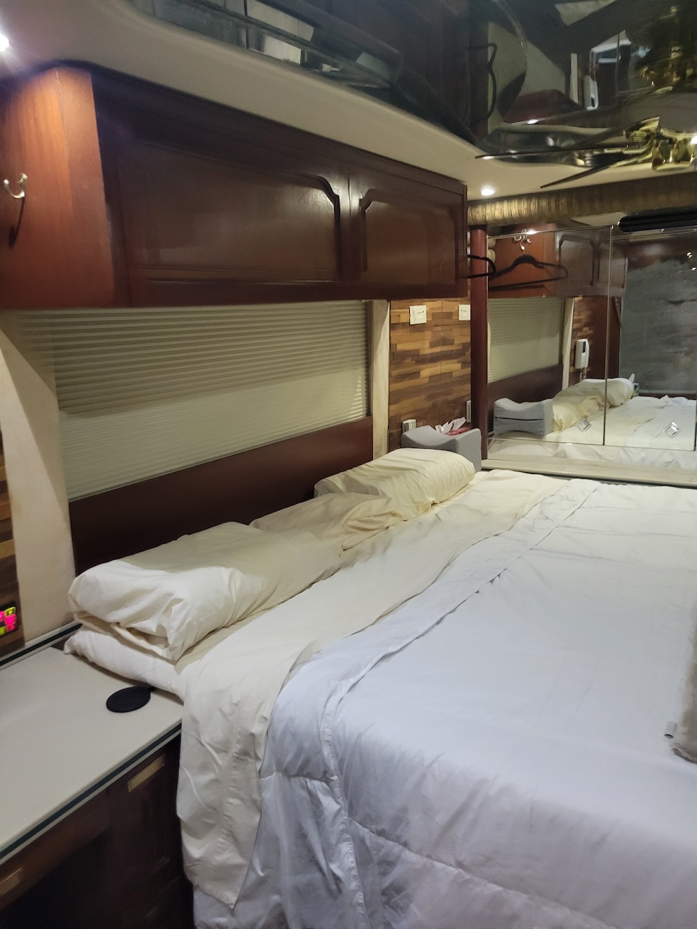 1997 Prevost Featherlite H3-45 For Sale