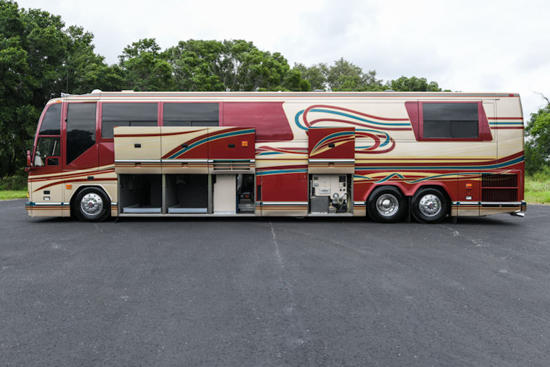 1997 Prevost Featherlite H3-45 For Sale