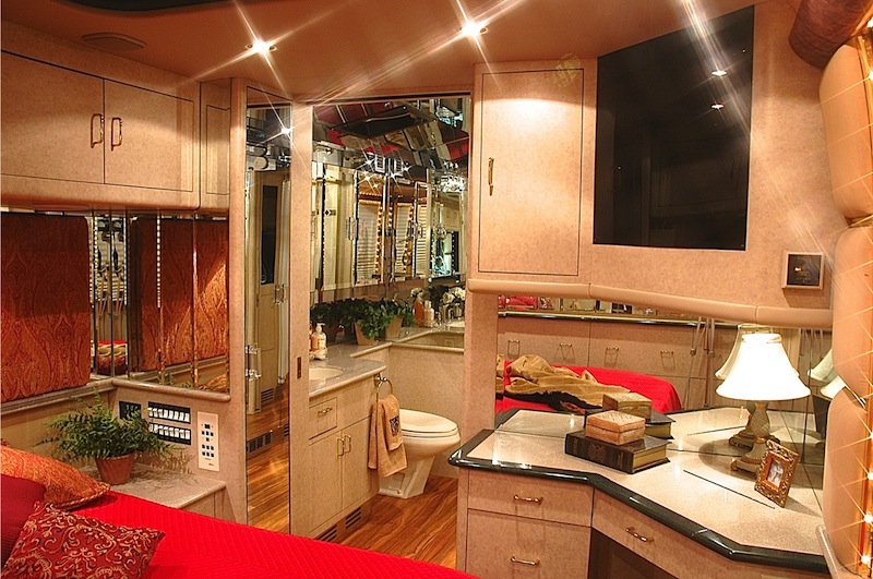 1995 Prevost Liberty XL For Sale