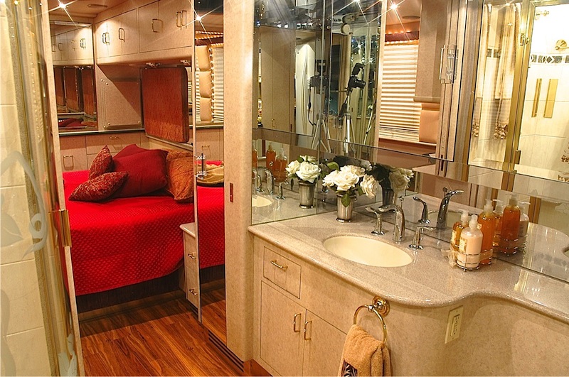 1995 Prevost Liberty XL For Sale