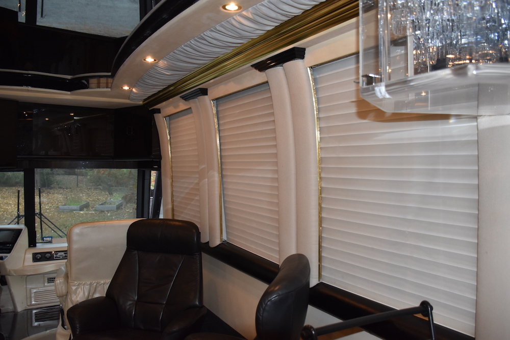 1997 Prevost Liberty XL For Sale