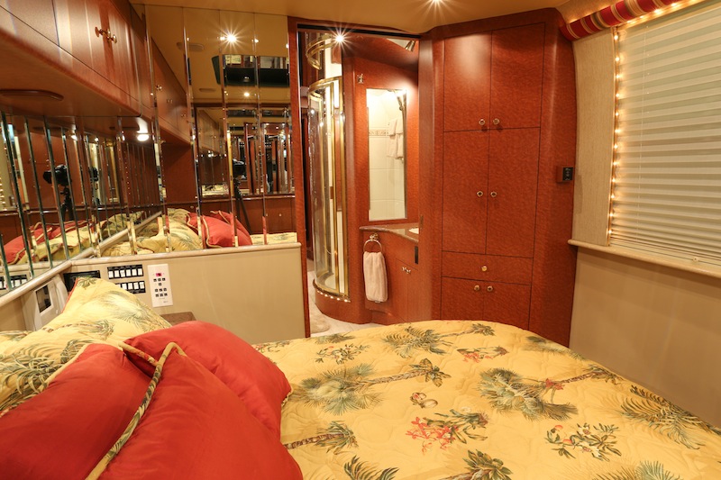 1997 Prevost Liberty XL For Sale