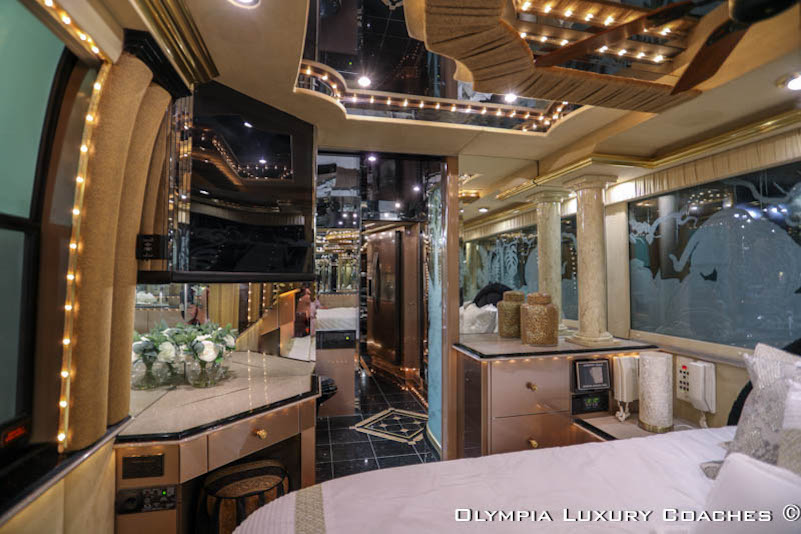 1997 Prevost Liberty XL For Sale