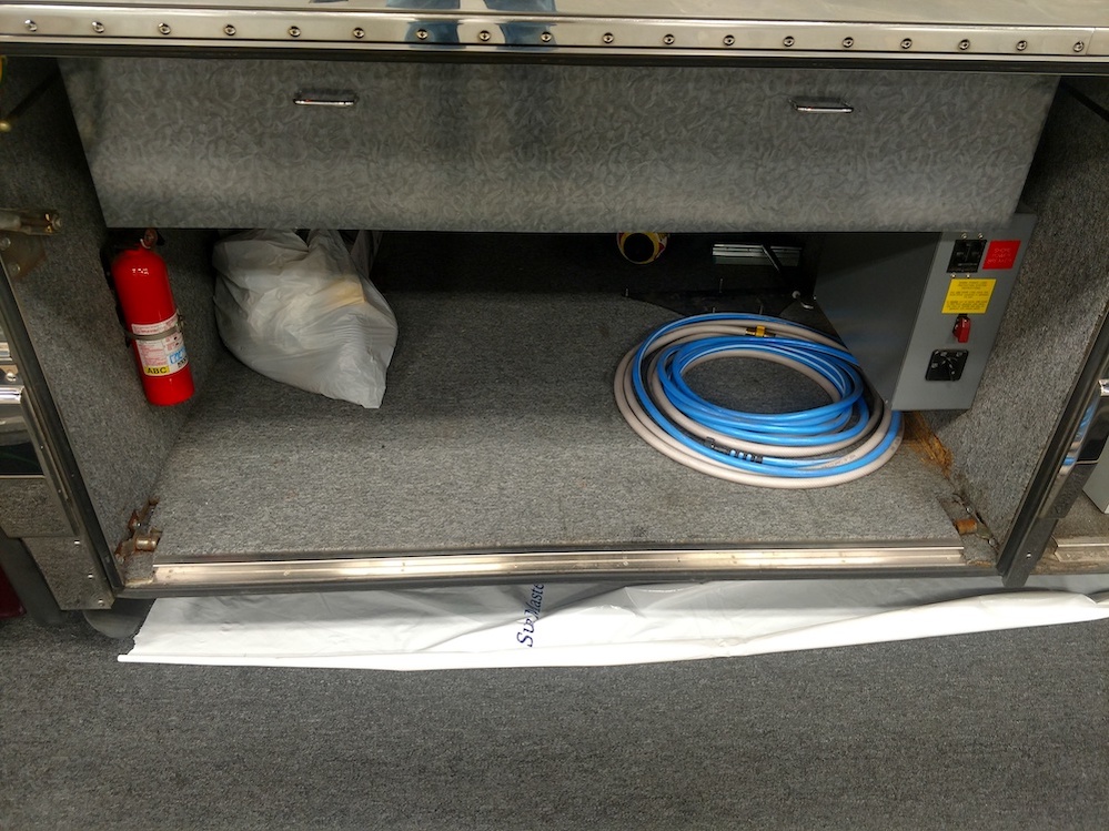 1997 Prevost Liberty XL For Sale