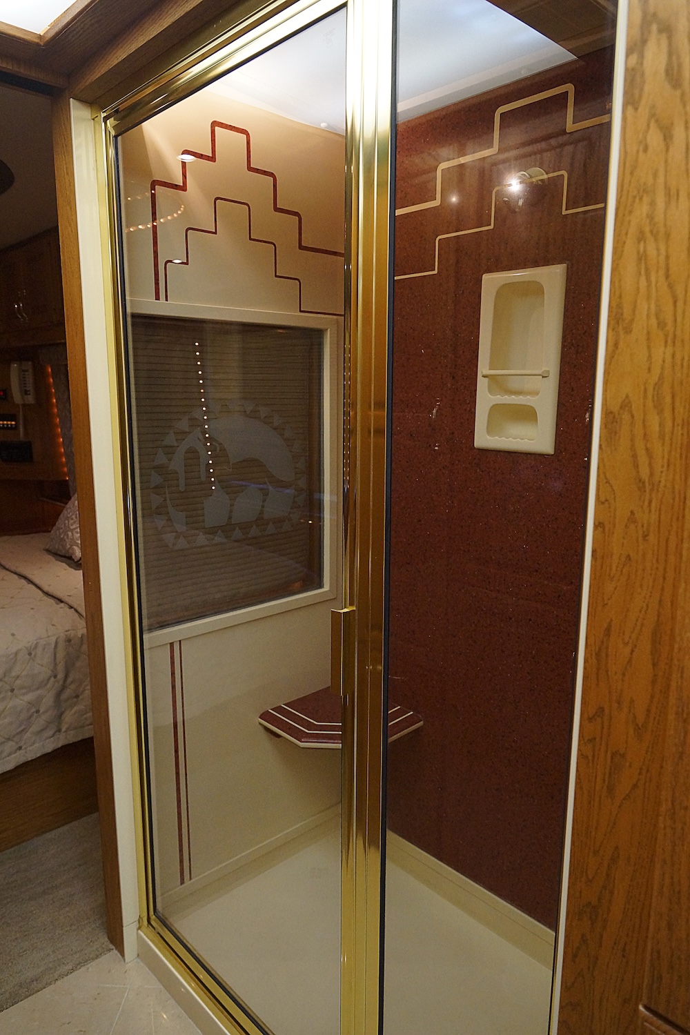 1998 Prevost Angola H3-45 For Sale