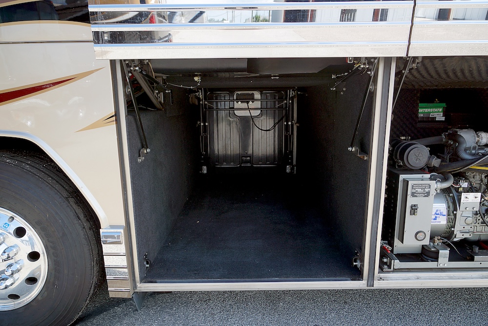 1998 Prevost Angola H3-45 For Sale