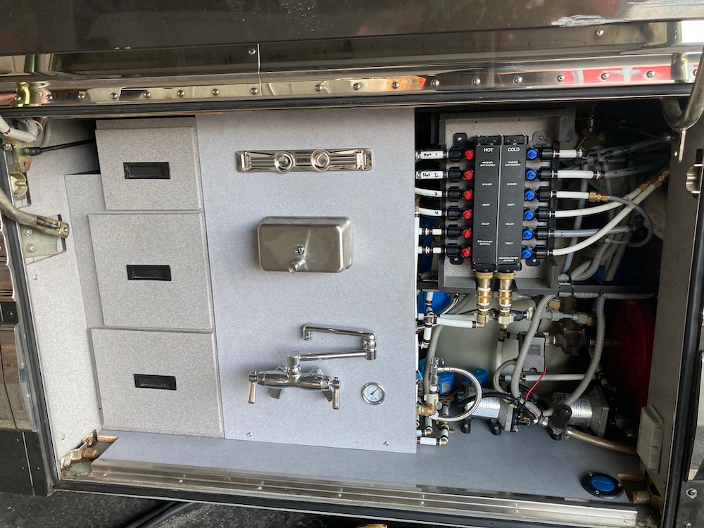 1998 Prevost Country Coach XL For Sale
