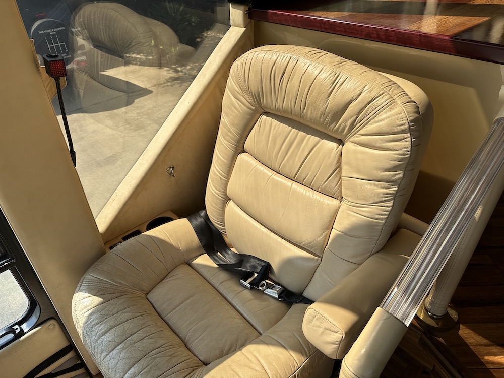 1998 Prevost Featherlite H3-45 For Sale