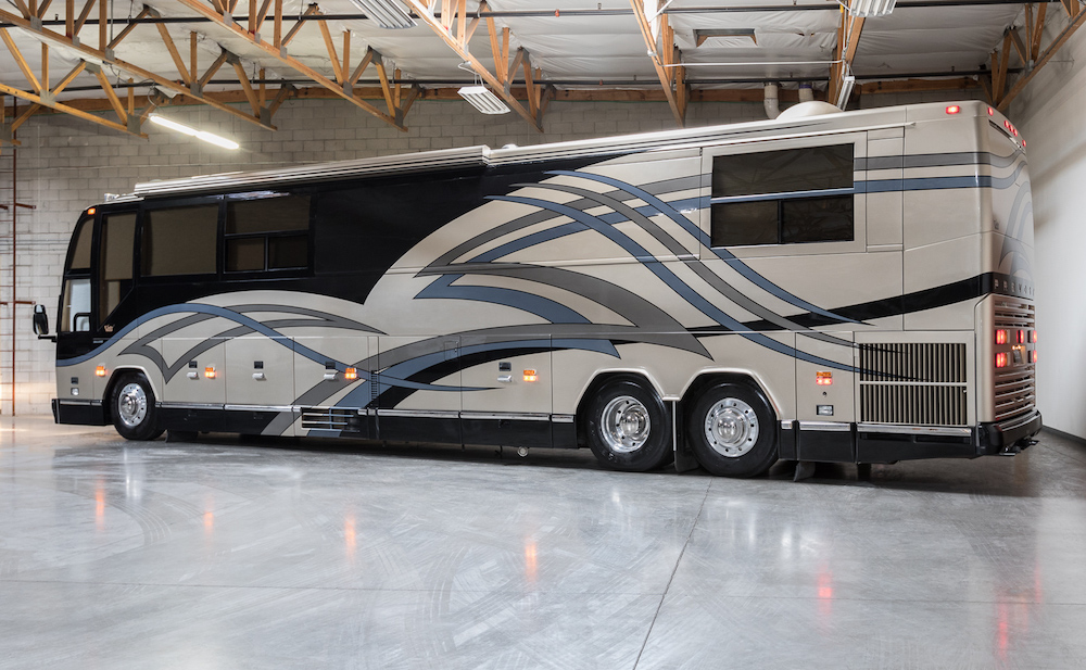 1998 Prevost Featherlite H3-45 For Sale