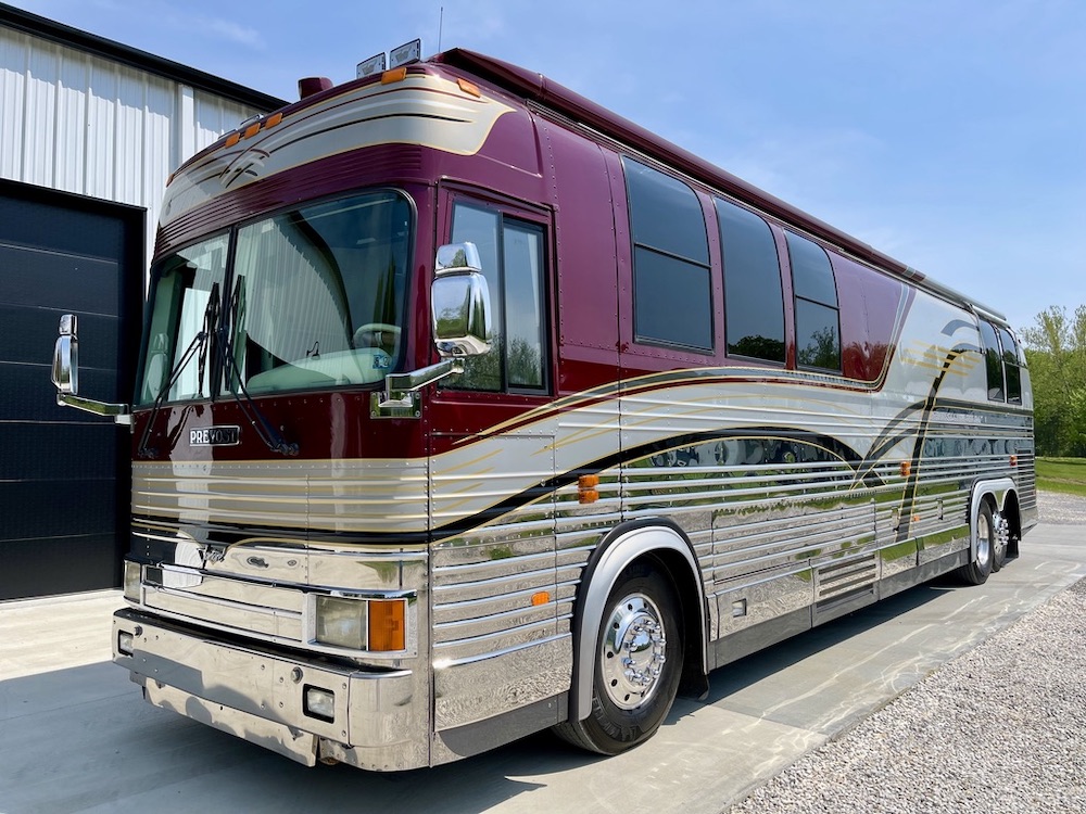 1998 Prevost Featherlite XL For Sale