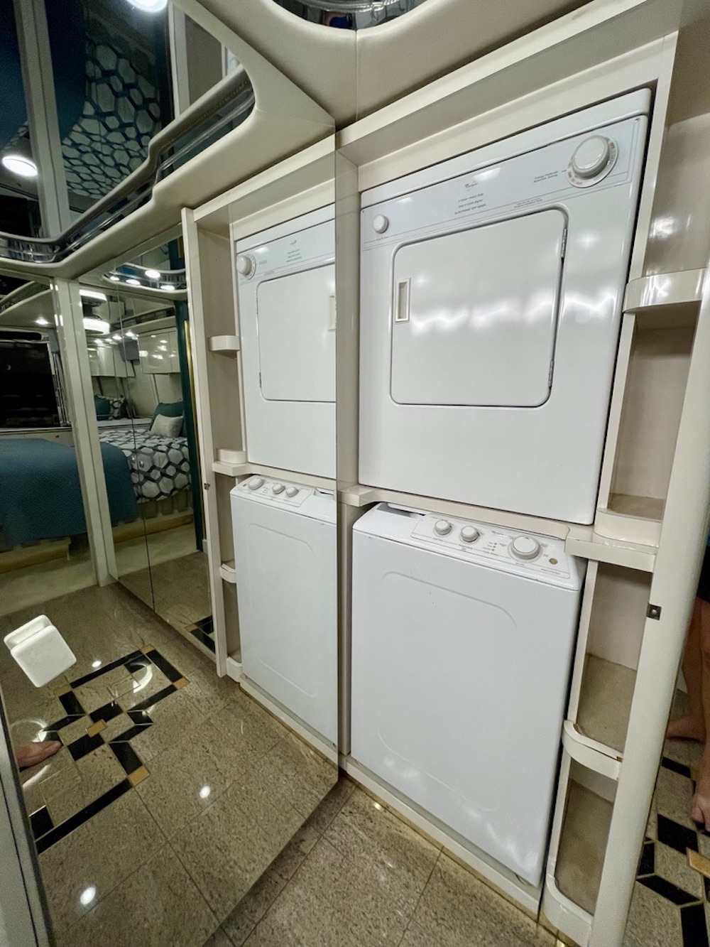 1998 Prevost Featherlite XL For Sale