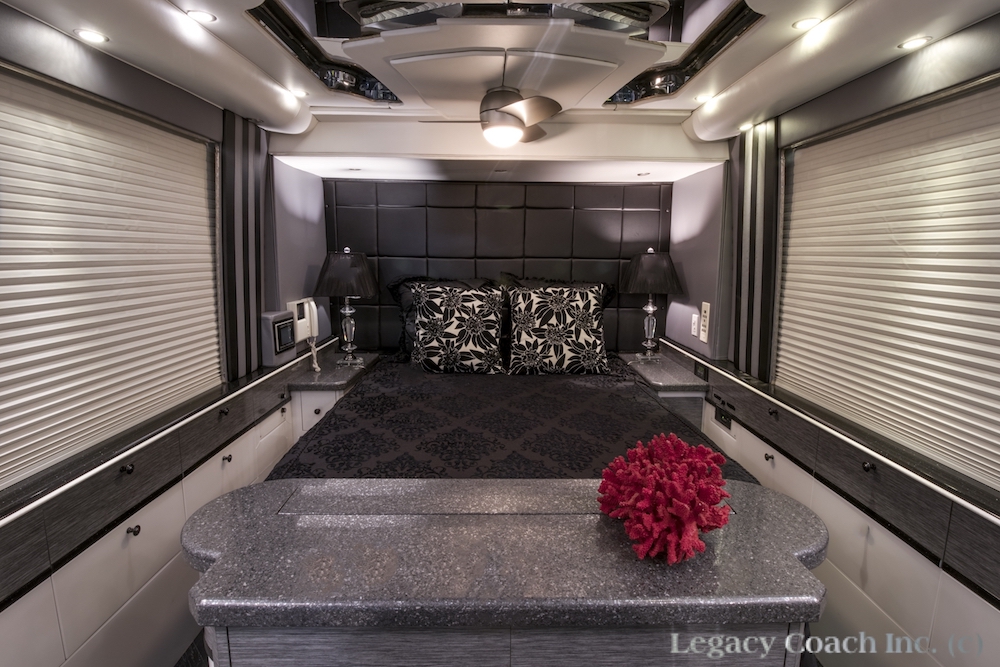 1998 Prevost Liberty H3-45 For Sale