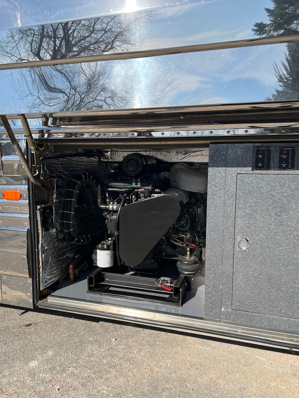 1999 Prevost  XL For Sale