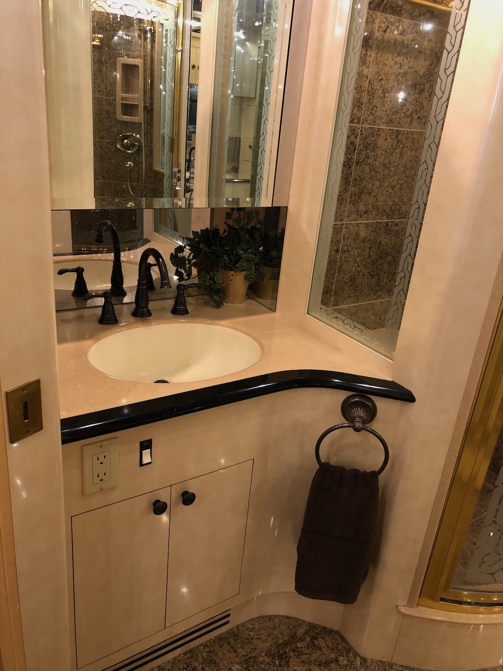 1999 Prevost  XL For Sale