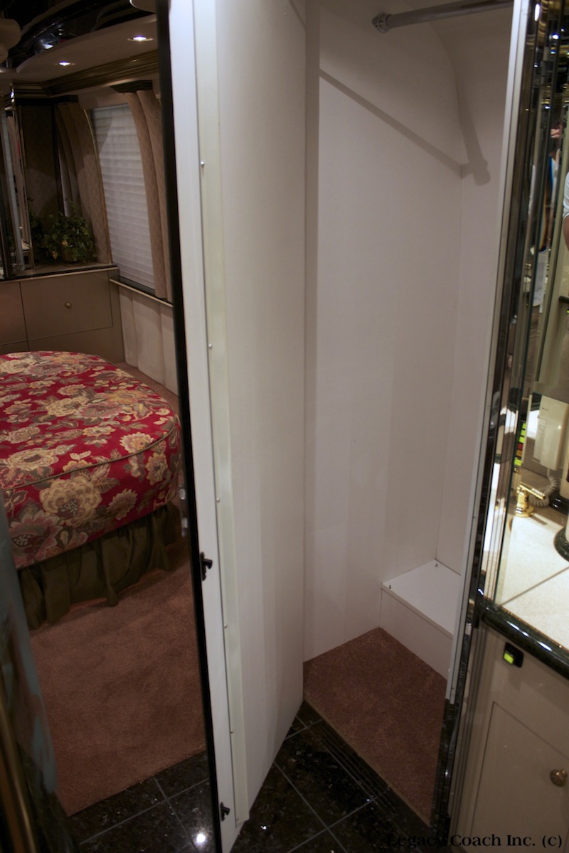 21998 Prevost Liberty XL For Sale