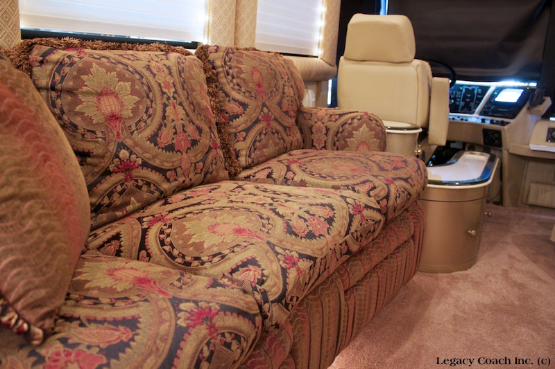 21998 Prevost Liberty XL For Sale