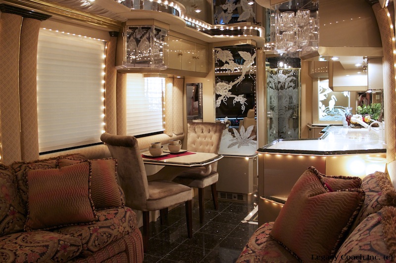 21998 Prevost Liberty XL For Sale