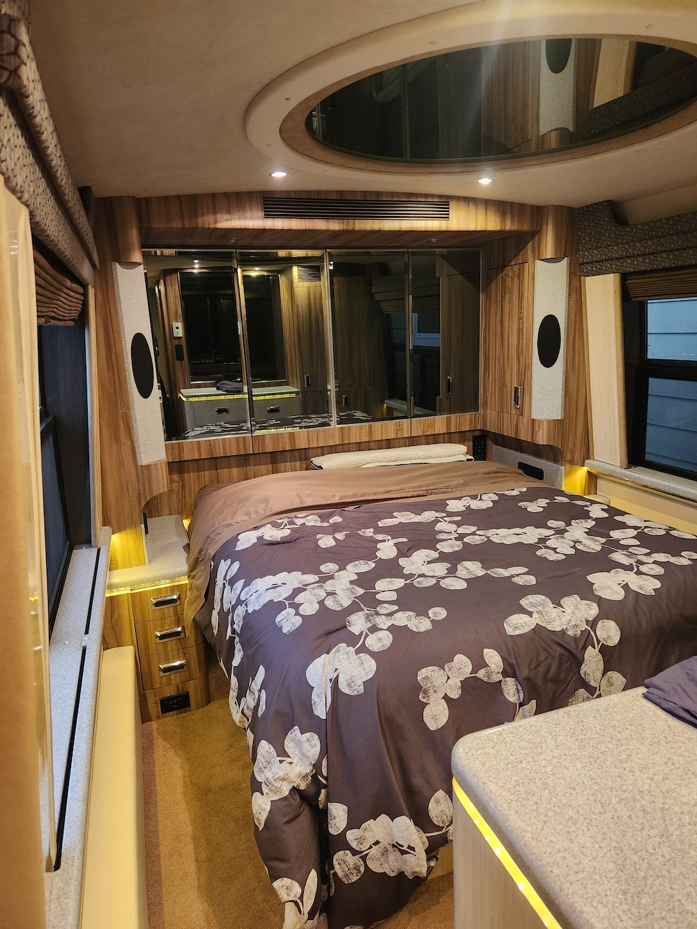 1998 Prevost Marathon H3-45 For Sale