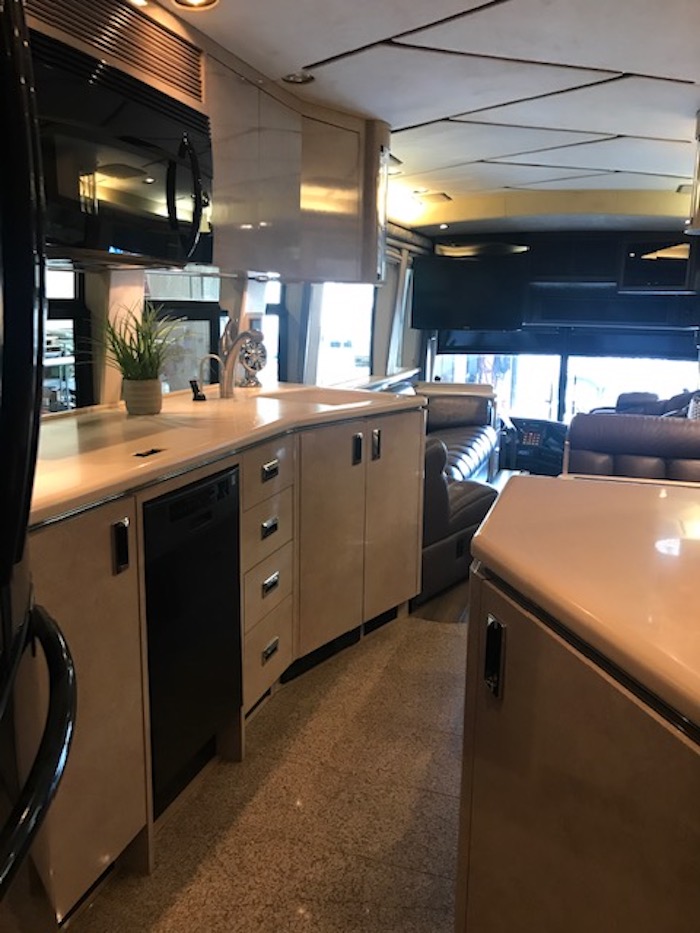 1998 Prevost Marathon H3-45 For Sale