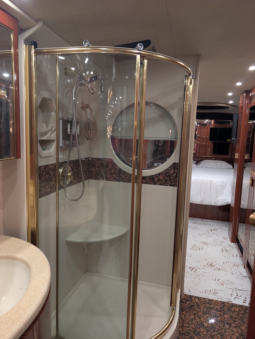 1998 Prevost Marathon XL For Sale