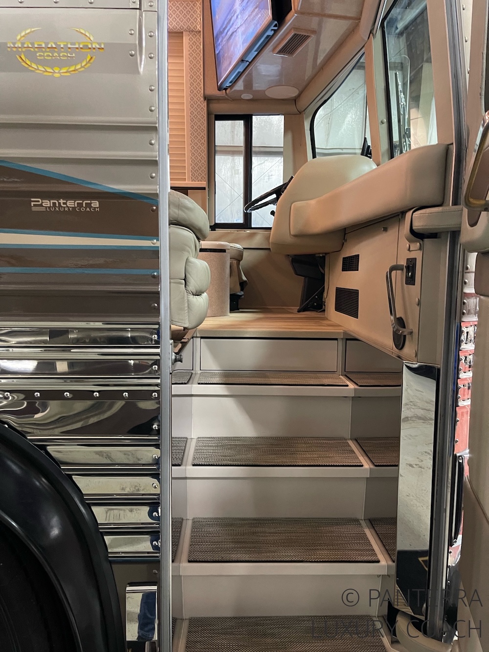 1998 Prevost Marathon XL For Sale