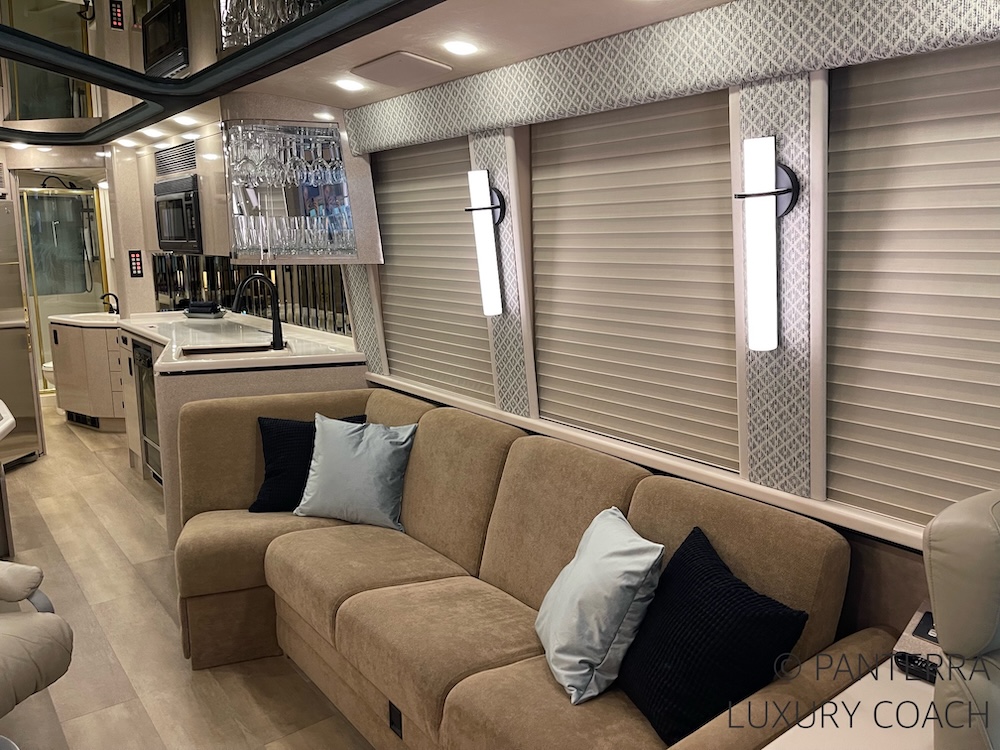 1998 Prevost Marathon XL For Sale