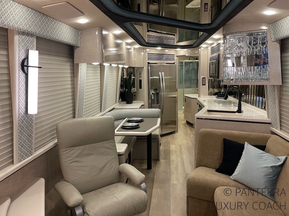 1998 Prevost Marathon XL For Sale