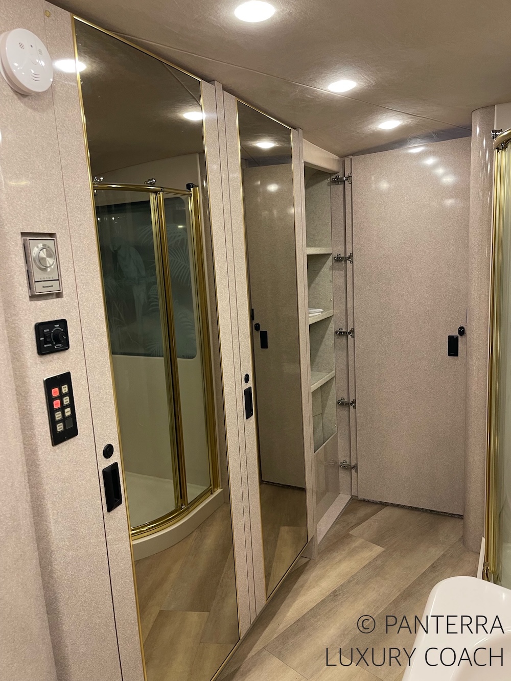 1998 Prevost Marathon XL For Sale