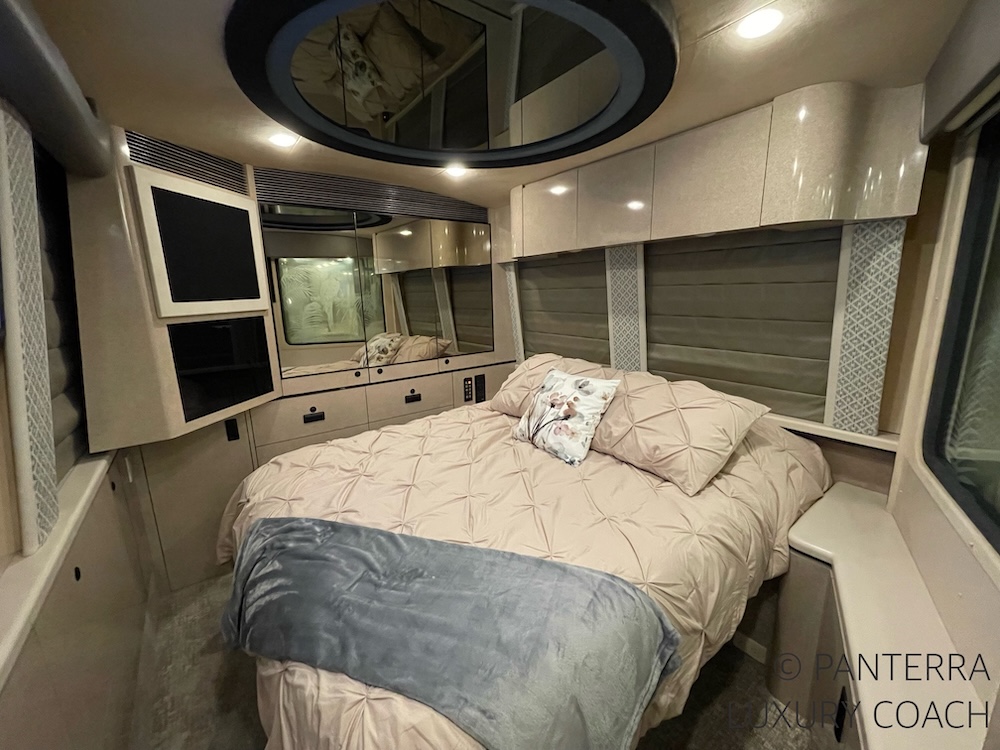 1998 Prevost Marathon XL For Sale