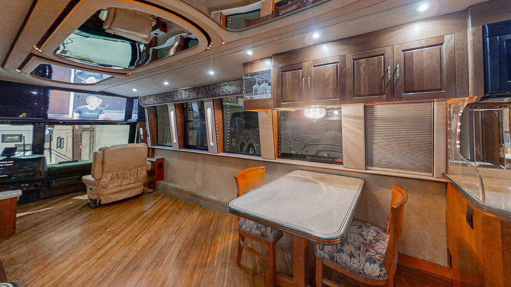 1998 Prevost Royale XL For Sale