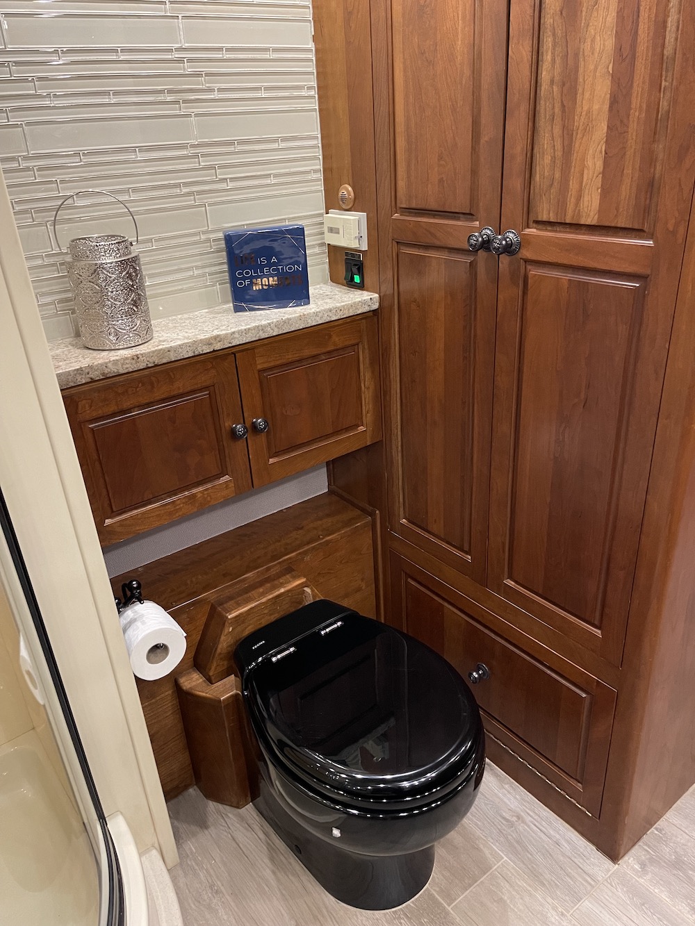 1998 Prevost Royale XL For Sale