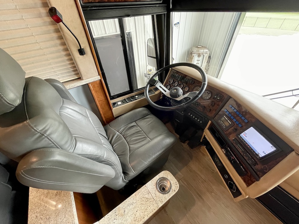 1998 Prevost Royale XL For Sale