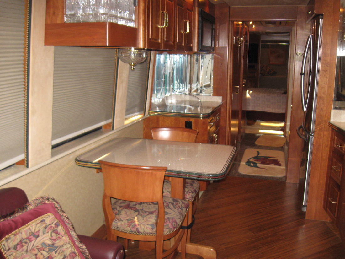 1998 Prevost Royale XL For Sale