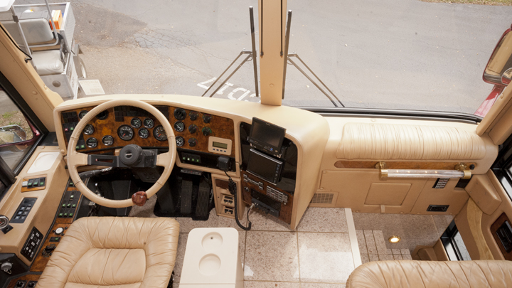 1998 Prevostfeatherlite H3-45 For Sale