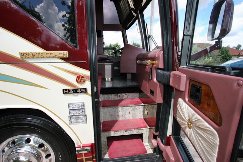 1998 Prevost Vantare H3-45 For Sale