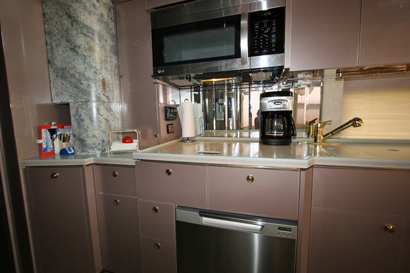 1998 Prevost Vantare H3-45 For Sale