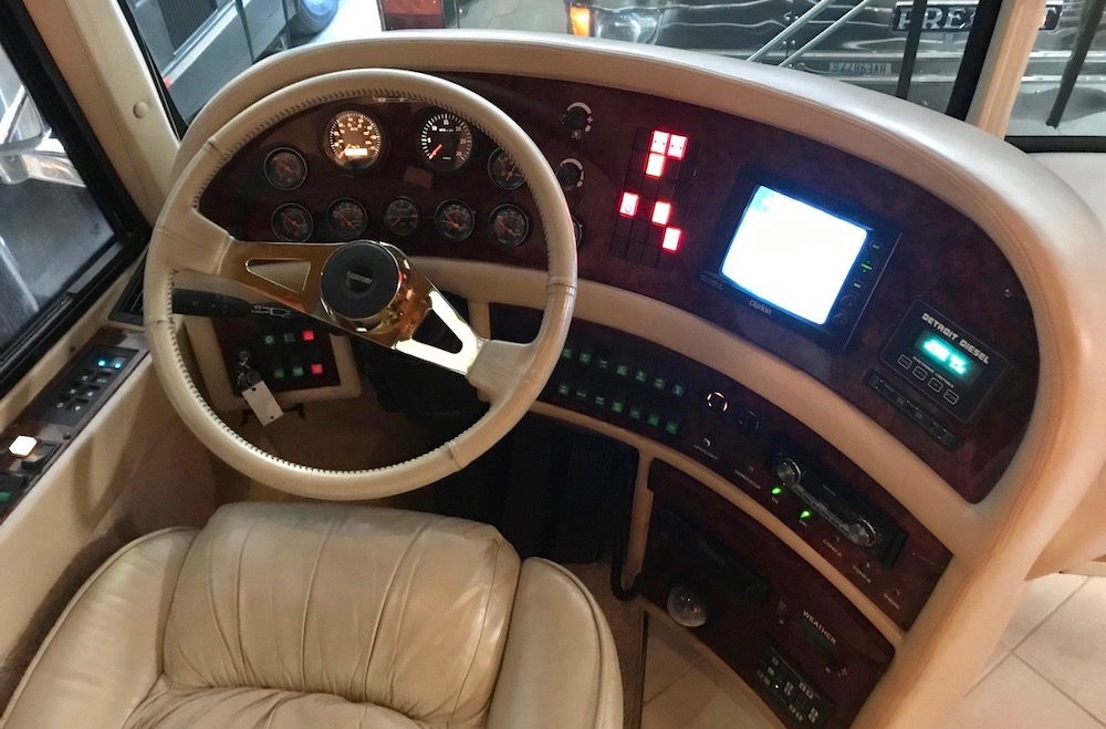 1998 Prevost Vision XL For Sale
