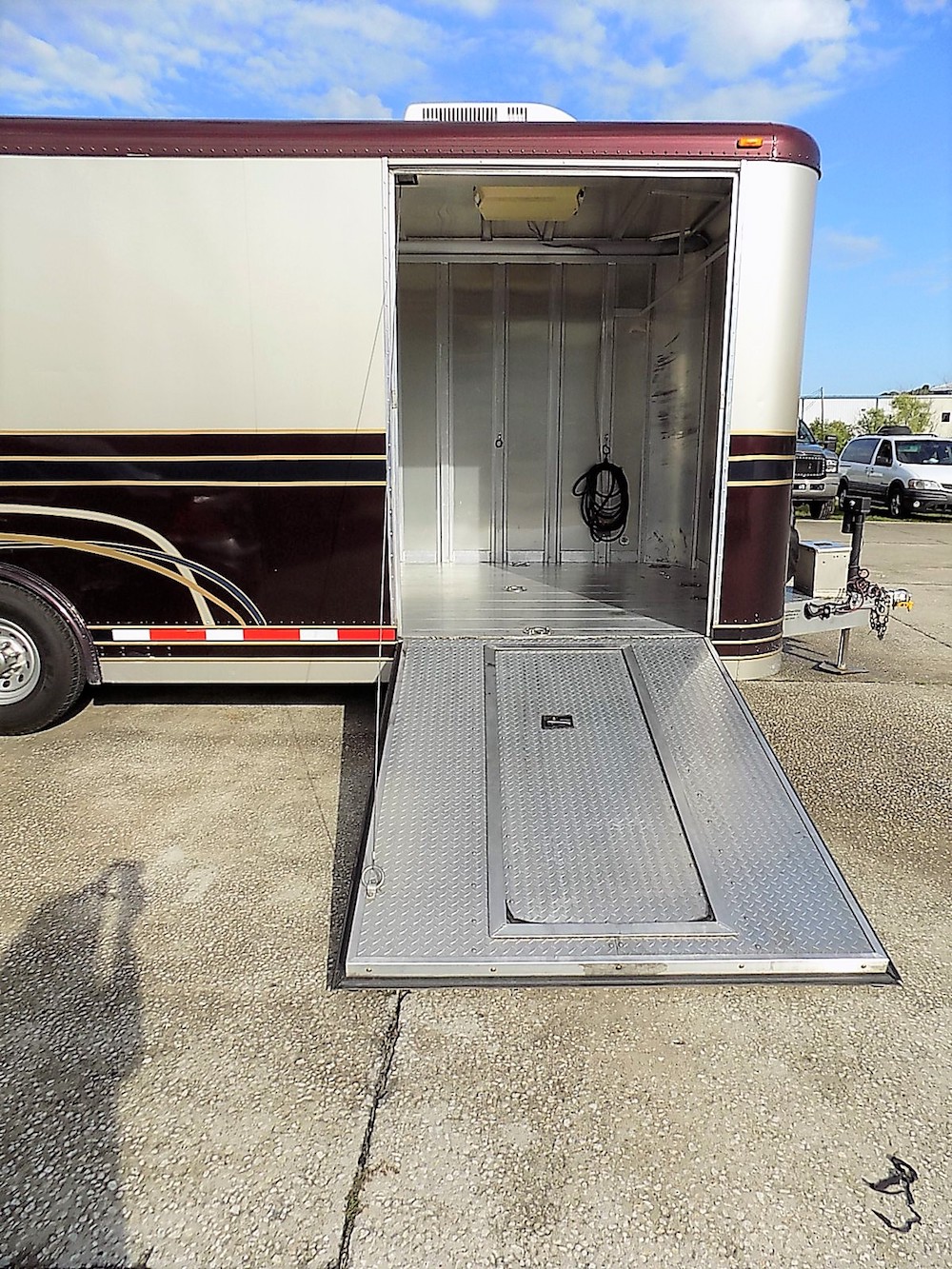 1999 Featherlite Trailer