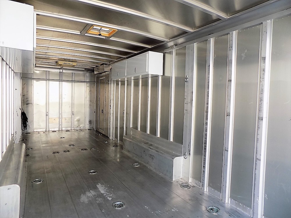 1999 Featherlite Trailer For Sale