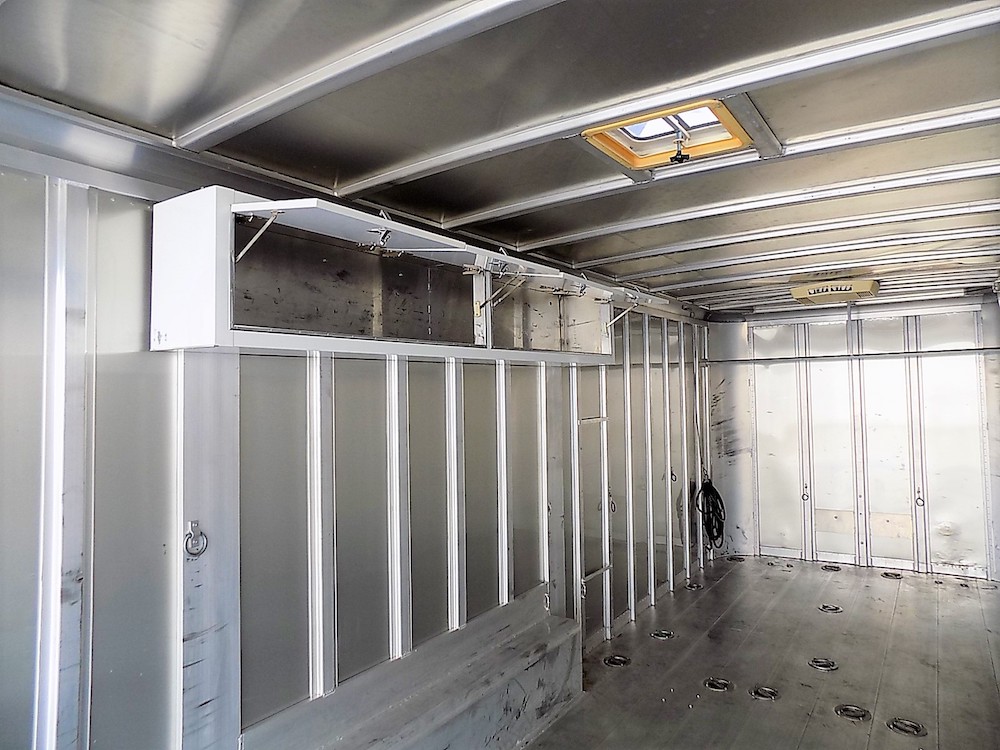 1999 Featherlite Trailer For Sale