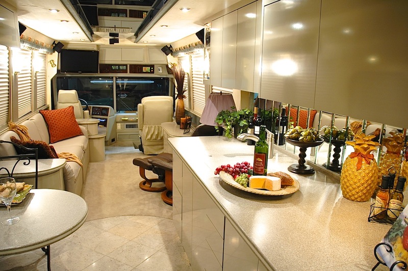 1999 Prevost Country Coach XL For Sale