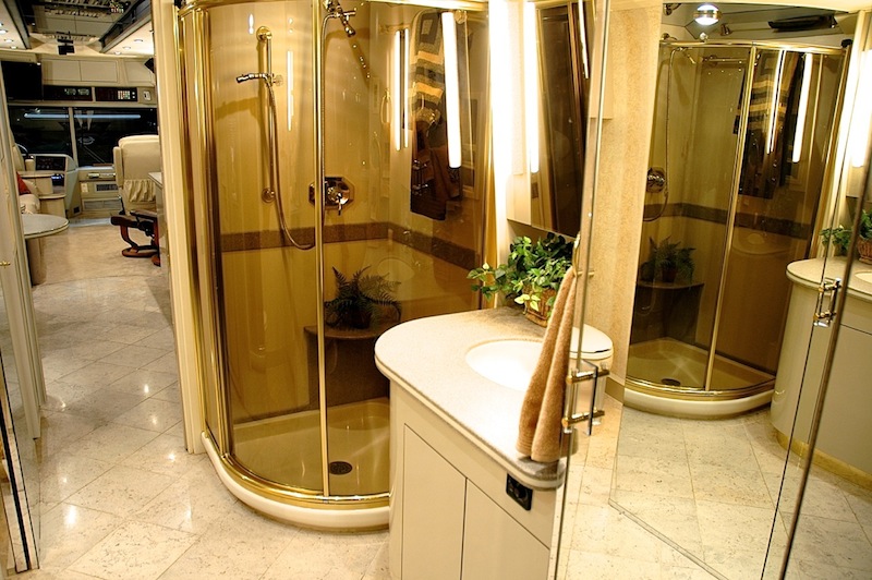 1999 Prevost Country Coach XL For Sale