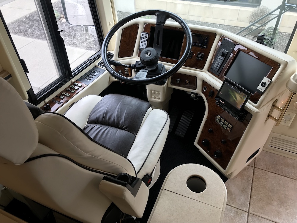 1999 Prevost Country Coach XL For Sale