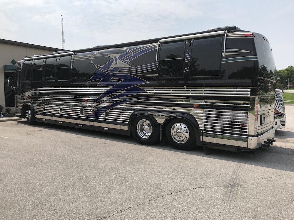 1999 Prevost Country Coach XL For Sale