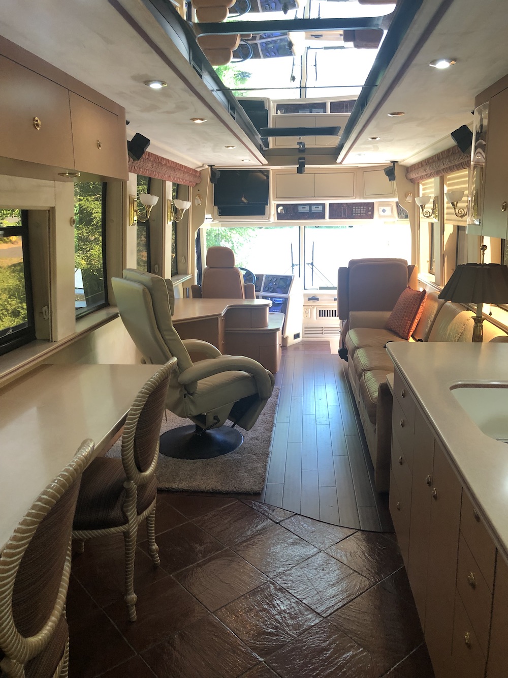 1999 Prevost Country Coach XLFor Sale