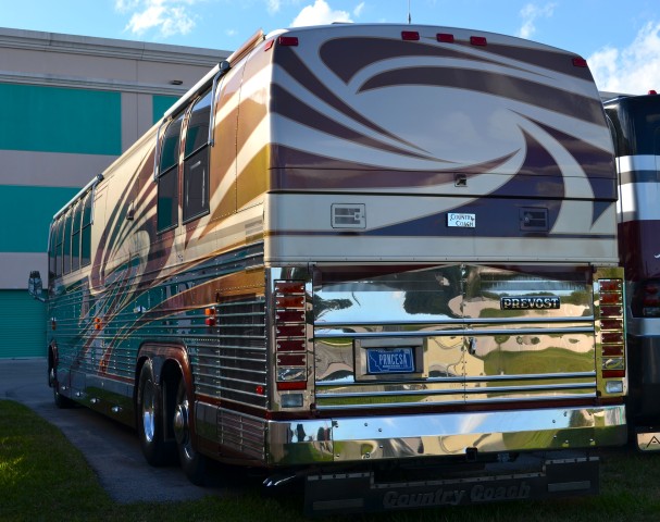1999PrevostCountry Coach XL For Sale